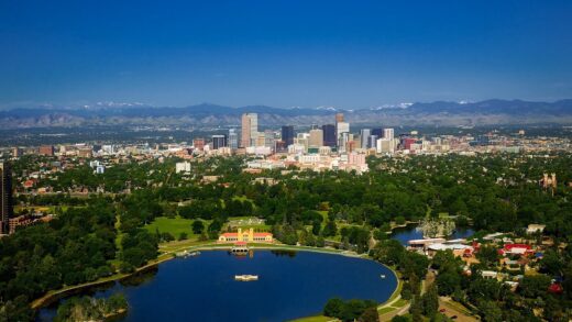 A Look at Dog Friendly Destinations in Denver