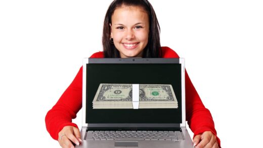 Offbeat Ways to Make Money While Traveling