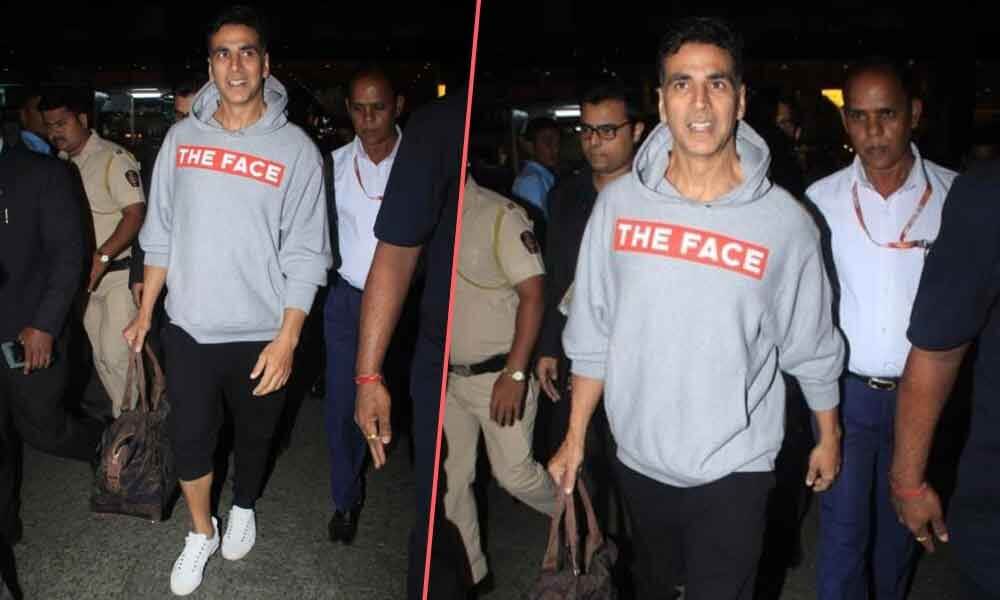 Airport Looks of Bollywood Celebrities - Akshay Kumar