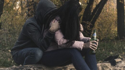 The Benefits of a Residential Addiction Treatment Center