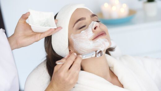 4 Reasons Why You Should Get a Facial Regularly