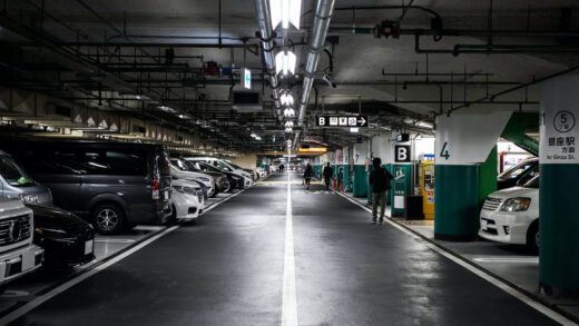 Airport Parking Lot Safety Tips